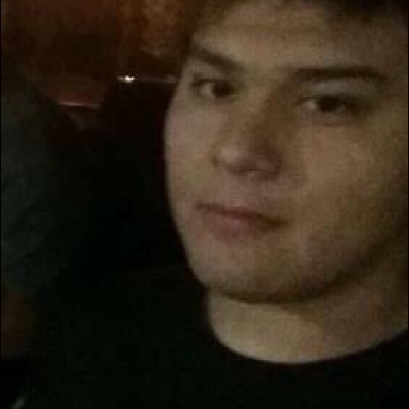 Meet your Posher, Emmanuel - Picture 1 of 1